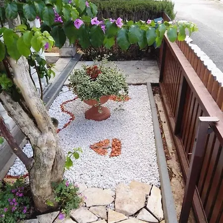 4 Apartment
